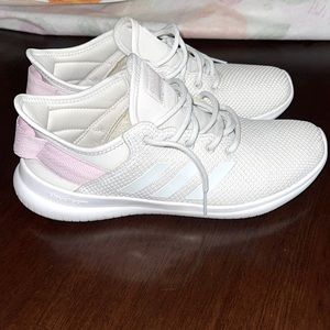 Adidas Cloudfoam Women’s Tennis Shoes.
